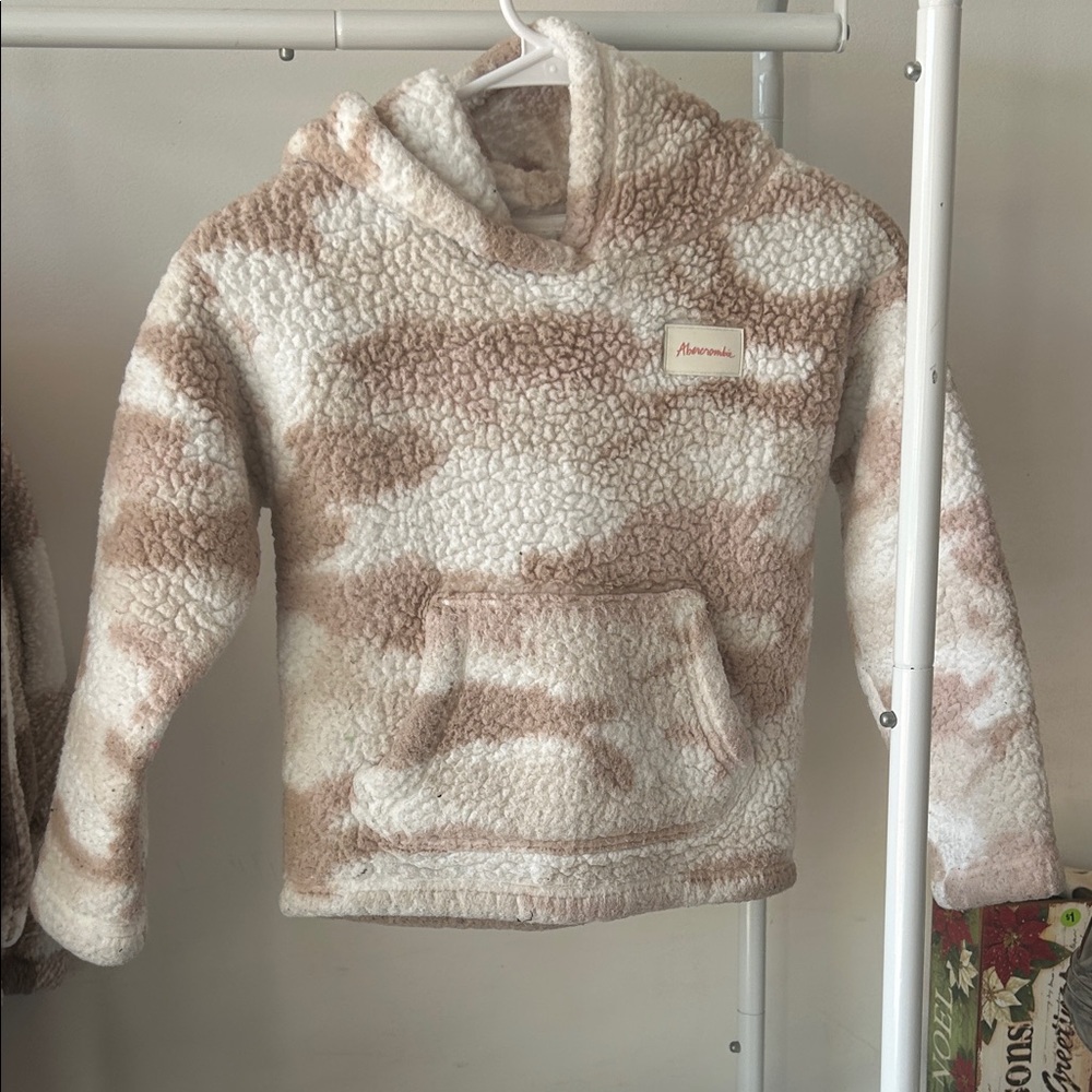 Abercrombie & Fitch Kids Tan and Cream Hoodie